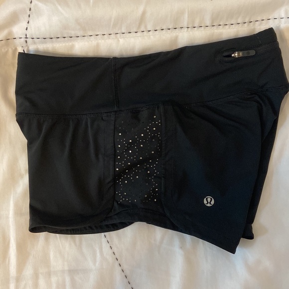 lululemon limited black speed up shorts - Picture 4 of 5